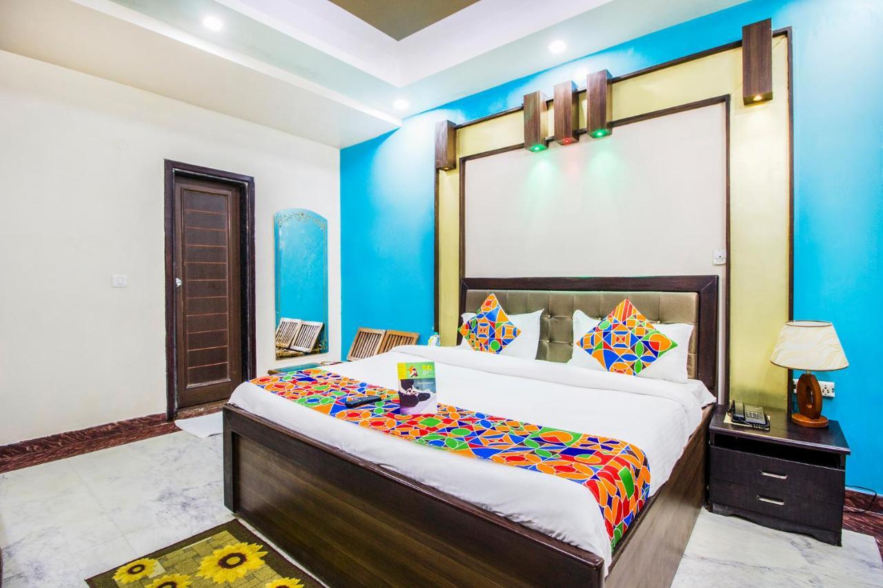Fabhotel Plus Maniram Palace Agra  Dış mekan fotoğraf