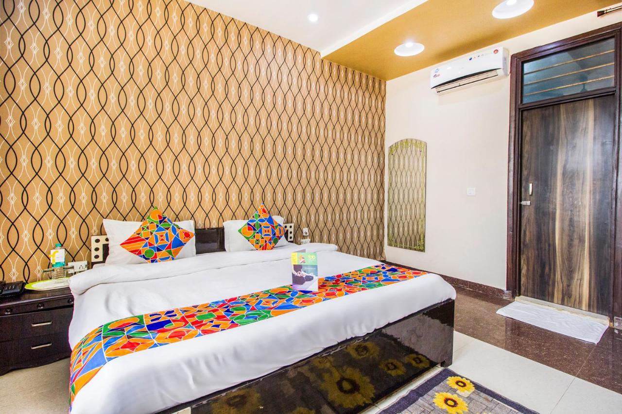 Fabhotel Plus Maniram Palace Agra  Dış mekan fotoğraf