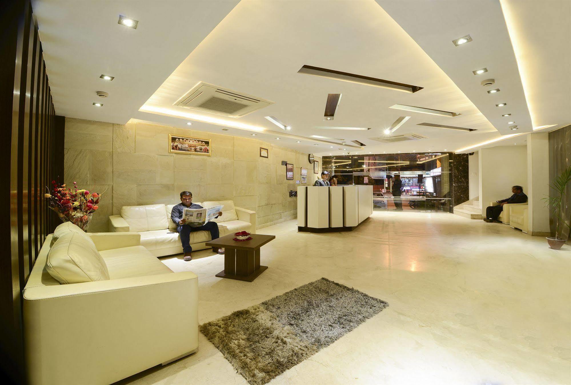 Fabhotel Plus Maniram Palace Agra  Dış mekan fotoğraf